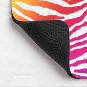 虹は縞で飾ります マウスパッド (コーナー)