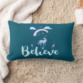 虹信じの下で水色のユニコーン ランバークッション (ブランケット)