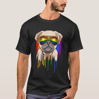 虹色のサングラスをかけたかわいいパグ Tシャツ