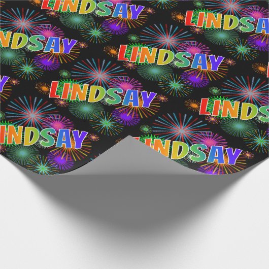 虹色の名前「LINDSAY」+ 花火 ラッピングペーパー (角)