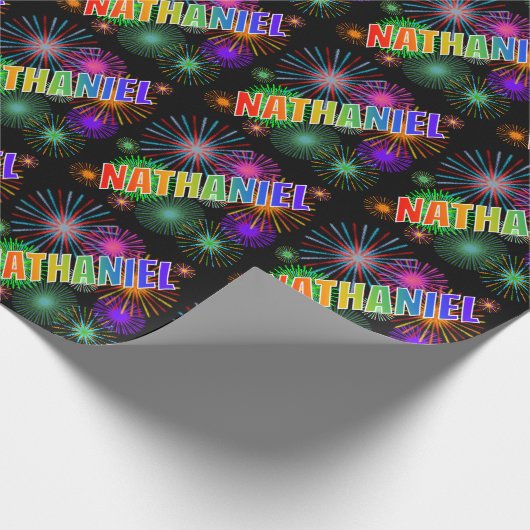 虹色の名前「NATHANIEL」+ 花火 ラッピングペーパー (角)