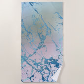 虹色の大理石 |ホロフェイクブルーピンク ビーチタオル (正面)