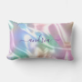 虹色デザイン、紫のスクリプト名のパーソナライズ ランバークッション (正面)