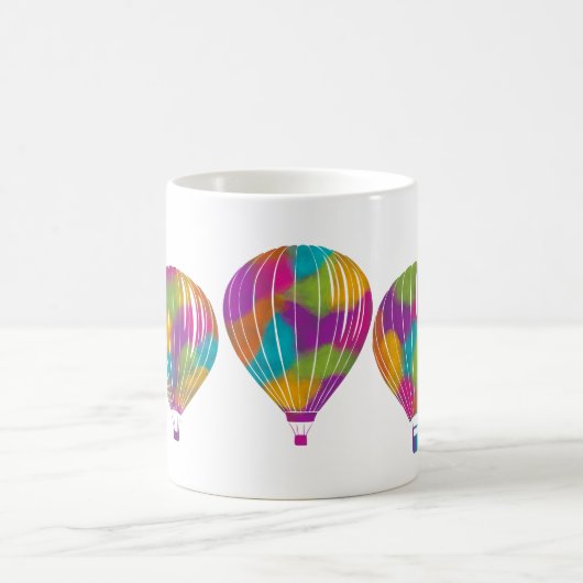 虹色彩の鮮やか気球パーソナライズされた コーヒーマグカップ (中央)