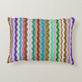 蛇皮に似た波ストライプ状の色 アクセントクッション (裏面)