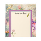 蛾とパンジーのロマンパーソナライズされたティック ノートパッド (正面)