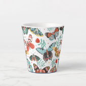 蛾の蝶のパターン カフェラテマグ (正面)