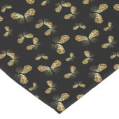 蛾の蝶のパターン ショートテーブルランナー (コーナー)