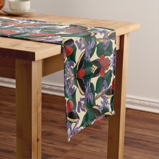 蛾の蝶のパターン ショートテーブルランナー (インサイチュ)