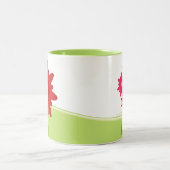 蜂およびデイジーの花園 ツートーンマグカップ (中央)