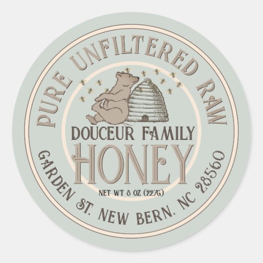 蜂が巣を作ったかわいいクマと濾過されていない蜂蜜 ラウンドシール (正面)
