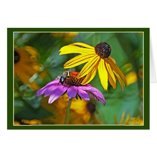 蜂と花 (正面横)