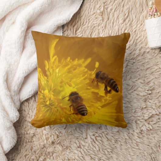 蜂と花 クッション (ブランケット)