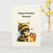 蜂の巣姿のかわいい女の子誕生日 カード (黄色い花)