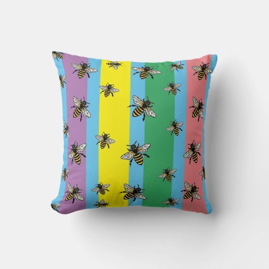 蜂の巣 クッション (正面)