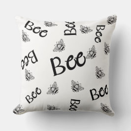 蜂は飛んでいる一面に群がる クッション