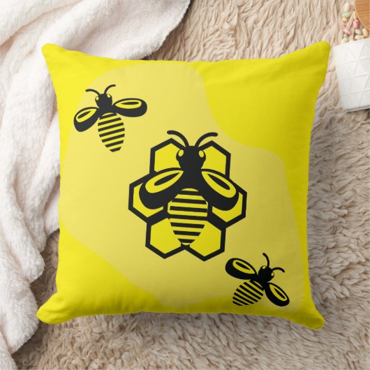 蜂飛んでいる クッション (ブランケット)