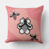 蜂飛んでいる クッション (正面)