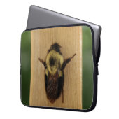 蜂zilla ラップトップスリーブ (正面左)