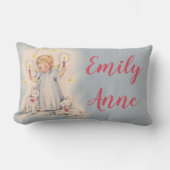 蝋燭を握るパーソナライズなヴィンテージの女の子の天使 ランバークッション (正面)