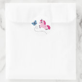 蝶々が咲く可愛いピンクのユニコーン ラウンドシール (バッグ)