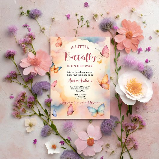 蝶々が赤ちゃんシャワーを浴びる途中にある 招待状