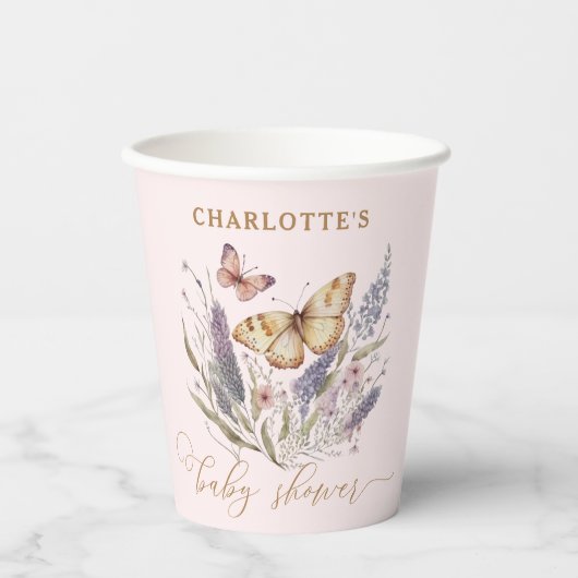 蝶々が赤ちゃんシャワーを浴びる途中にある 紙コップ (正面)