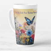 蝶々と花を咲かせる果実 カフェラテマグ (左アングル)