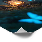 蝶々に魅了された森の白熱［赤熱］光を放つ少女 ポスター (角)