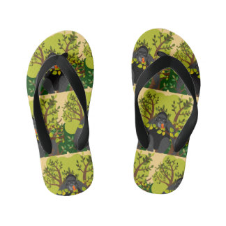 蝶々に魅了されるゴリラ キッズビーチサンダル