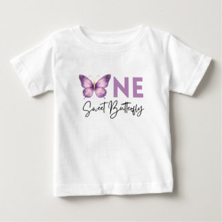 蝶々のかわいい1歳の誕生日Tシャツ ベビーTシャツ