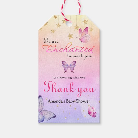 蝶々の赤ちゃんシャワーに会えて魅了されている ギフトタグ (正面)
