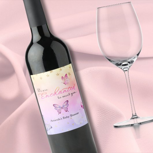 蝶々の赤ちゃんシャワーに会えて魅了されている ワインラベル