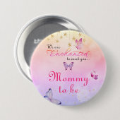 蝶々の赤ちゃんシャワーに会えて魅了されている 缶バッジ (正面&裏面)