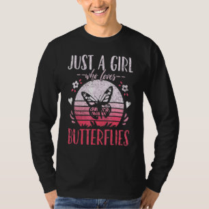 蝶々を愛する女の子だけの蝶ヴィンタグ Tシャツ