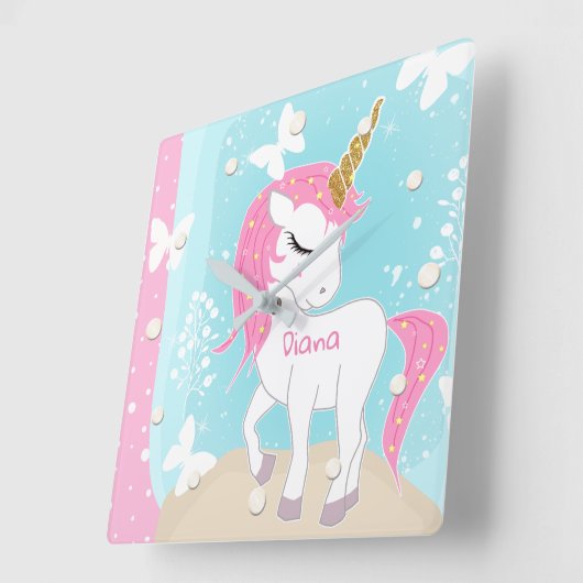 蝶々を持つ可愛い一角獣。 スクエア壁時計 (傾斜)