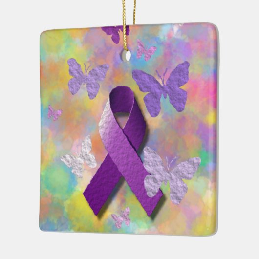 蝶が付いている紫色の認識度のリボン セラミックオーナメント (左)