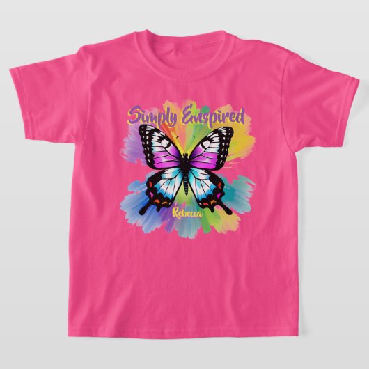蝶が舞うSimply Enspired女の子 Tシャツ (レイダウン)