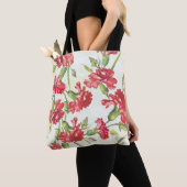 蝶との緑の赤いカーネーション トートバッグ (クローズアップ)