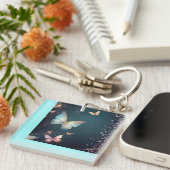 蝶とモダングリッターアクリルキーチェーン キーホルダー (正面右)