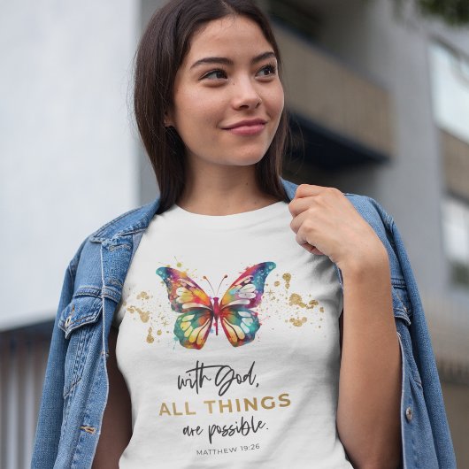 蝶と共に神と共に全てが可能です Tシャツ