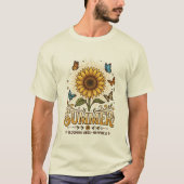 蝶と共に華やかに咲く夏のひまわり Tシャツ (正面)