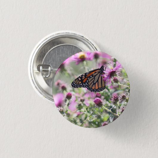 蝶と紫の草花 缶バッジ (正面&裏面)