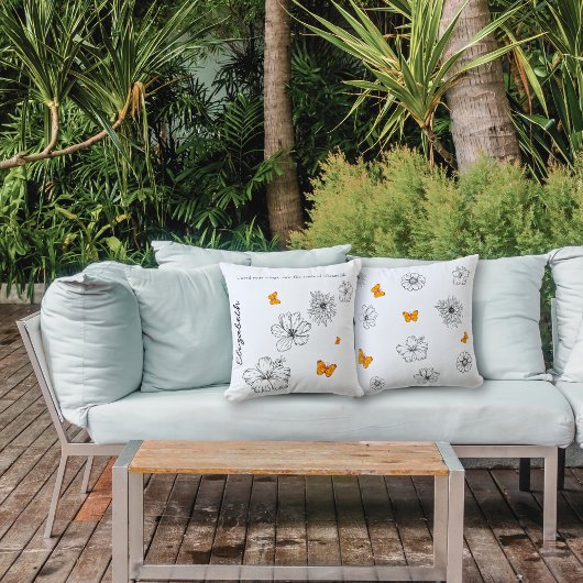 蝶と花の個人的なメッセージと名前 クッション