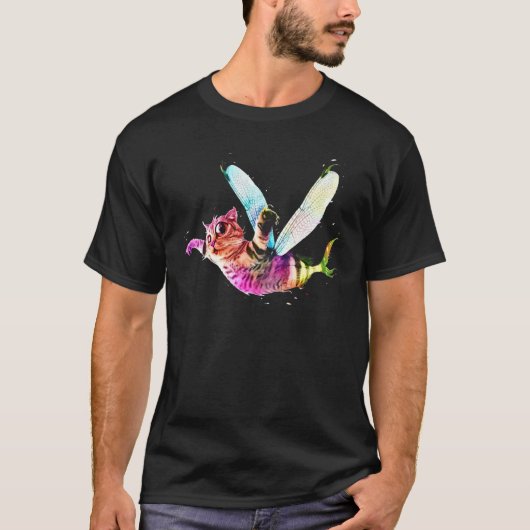 蝶と魚のいる子猫 猫のためのデザイン Tシャツ (正面)