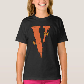 蝶とVLONE Tシャツ