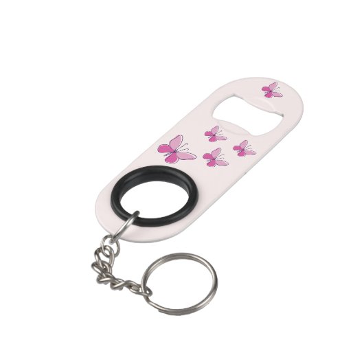 蝶のかわいらしピンクのフラッター キーホルダー栓抜き (裏面アングル)