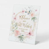 蝶のアドバイスとウェルウィッシュサイン 台座サイン (正面)