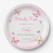 蝶のキスとベビーウィズピンクの赤ちゃんシャワー ペーパープレート (正面)