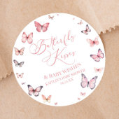 蝶のキスとベビーウィズピンクの赤ちゃんシャワー ラウンドシール